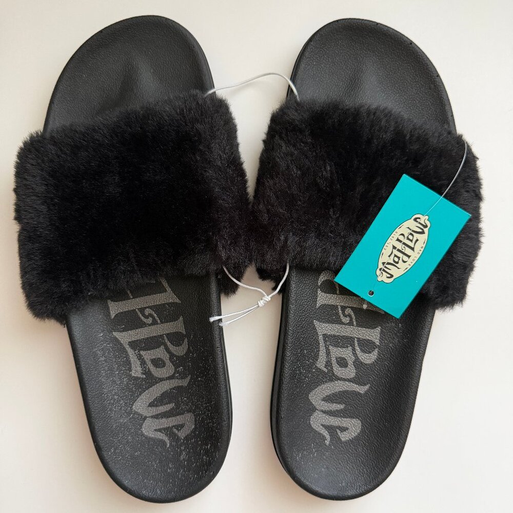 Mad Love Women’s Phoebe Faux Fur Top Strap Sandals – Size 9 | NWT!!